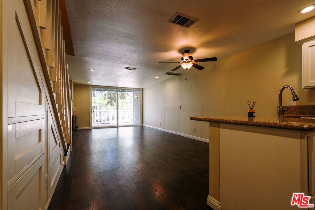 25595 Pine Creek Lane, Wilmington
