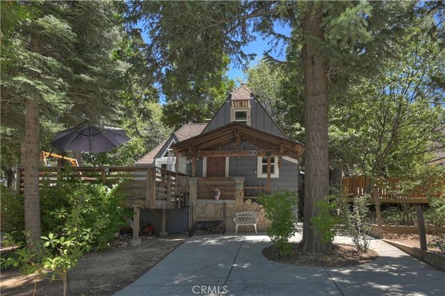 311 Hemlock, Lake Arrowhead