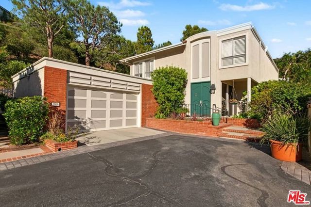 17161 Avenida De Santa Ynez, Pacific Palisades
