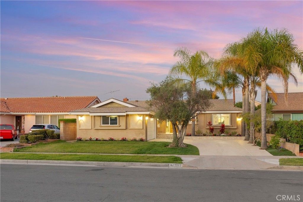 11862 Paseo Bonita, Los Alamitos
