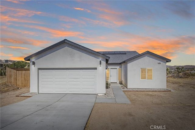 7067 Mohawk Trail, Yucca Valley