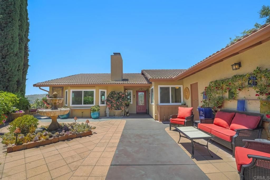 2668 Sugarpine Ln, Fallbrook