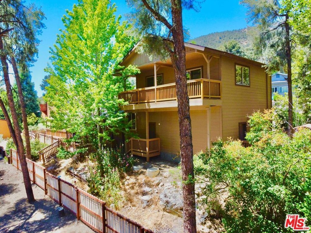 2901 Kodiak Way, Pine Mountain Club