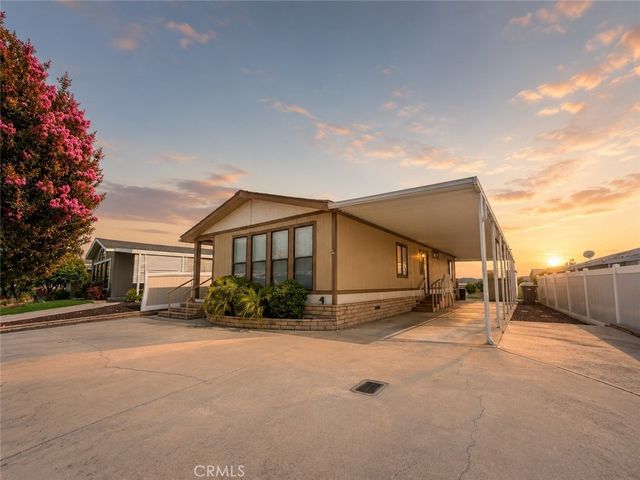 28861 Via Playa Del Rey, Murrieta