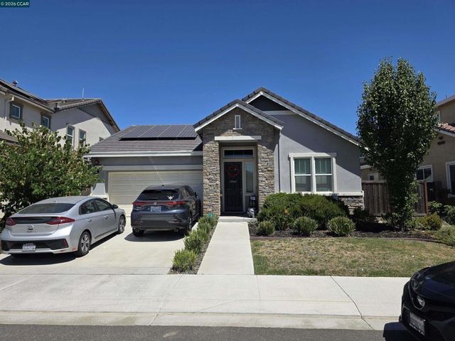 325 Heron Way, Vacaville