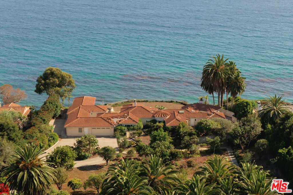 4121 Creciente Drive, Santa Barbara