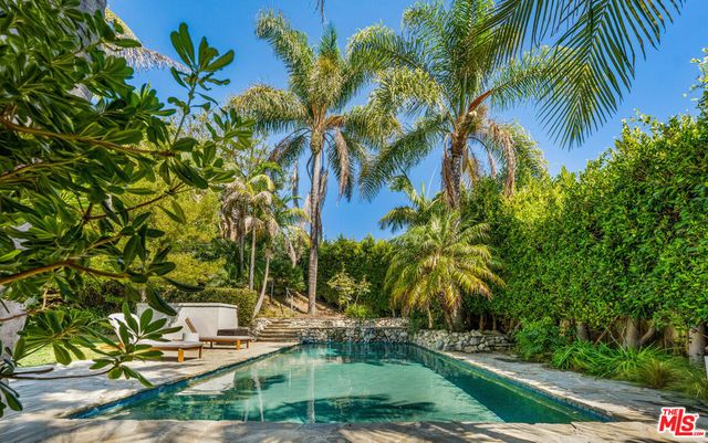 3614 Malibu Country Drive, Malibu