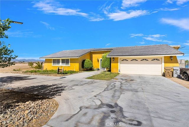 10080 Deep Creek Road, Apple Valley