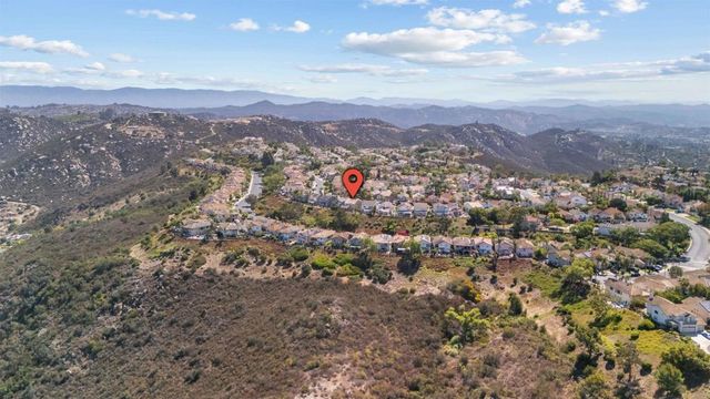 2462 Bear Rock Gln, Escondido