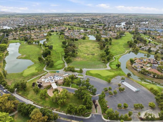 1970 Cherry Hills Drive, Discovery Bay