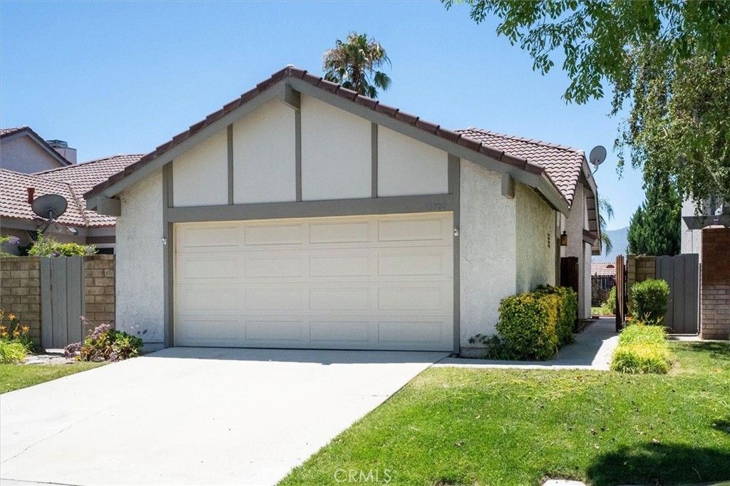 15822 Ada Street, Canyon Country