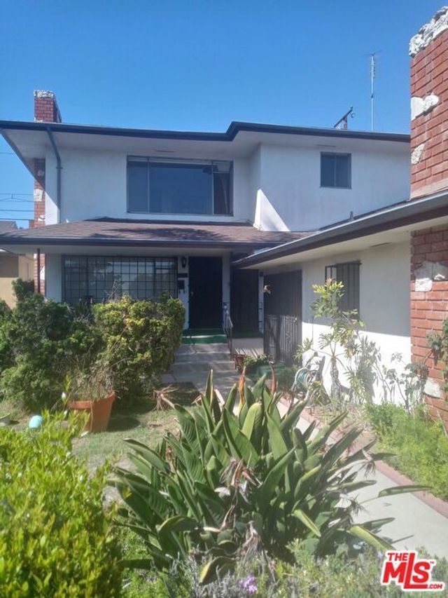 5413 W Slauson Avenue, Los Angeles