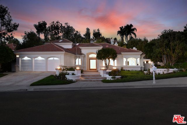 25605 Melbourne Court, Calabasas