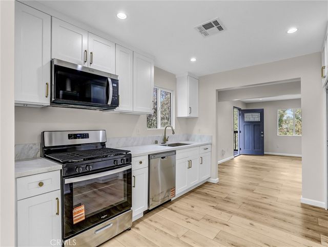 4126 E 1st, Los Angeles