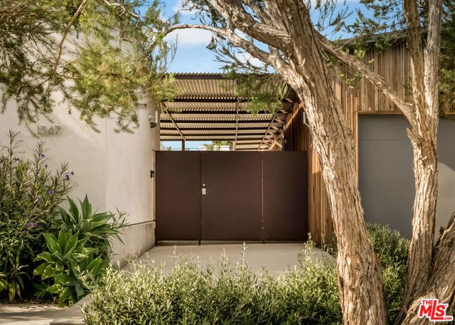 1347 Palms Boulevard, Venice