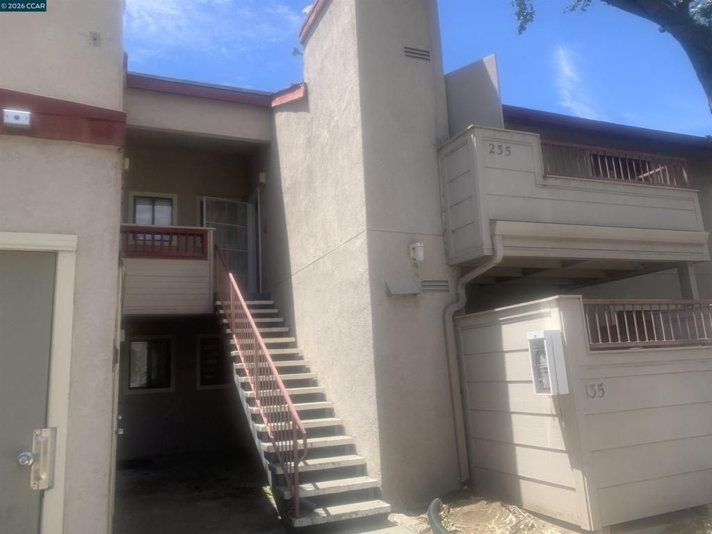 7 Lancaster Cir # 235, Bay Point