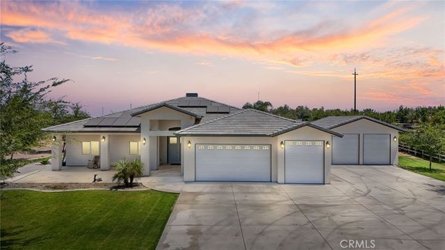 14111 Danbur, Bakersfield