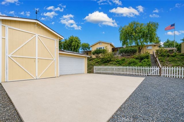 47480 Maverick Road, Aguanga