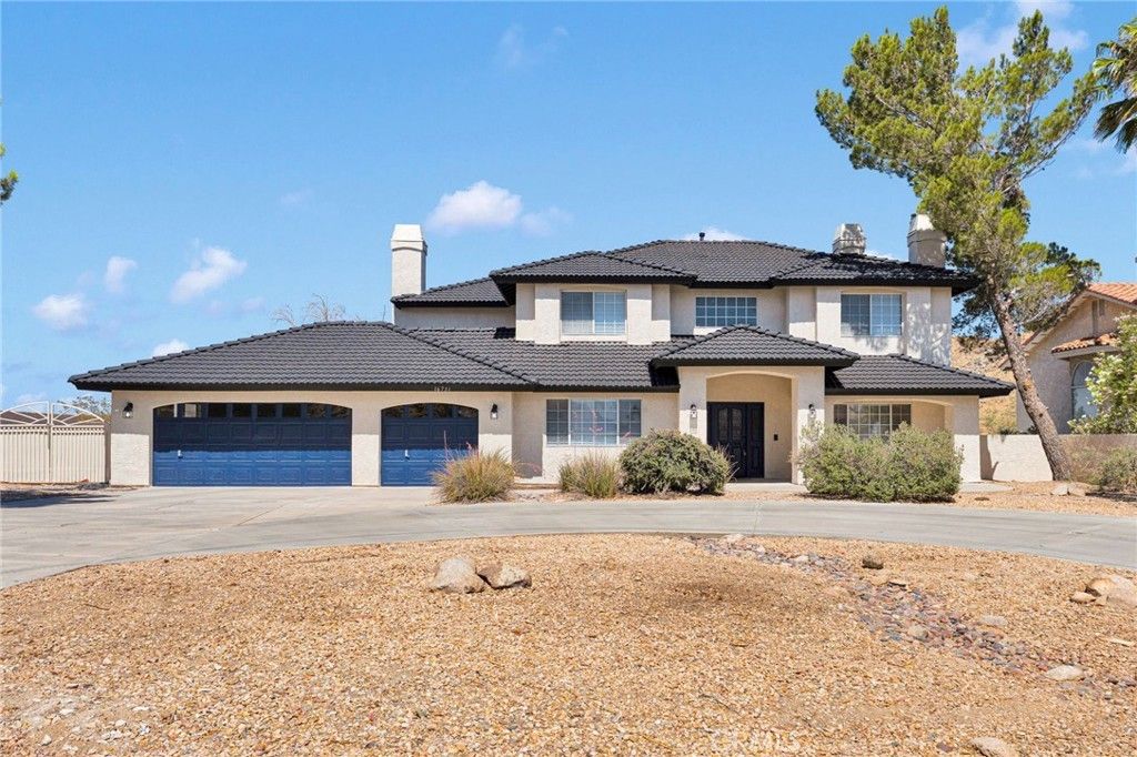 16731 Iwa Road, Apple Valley