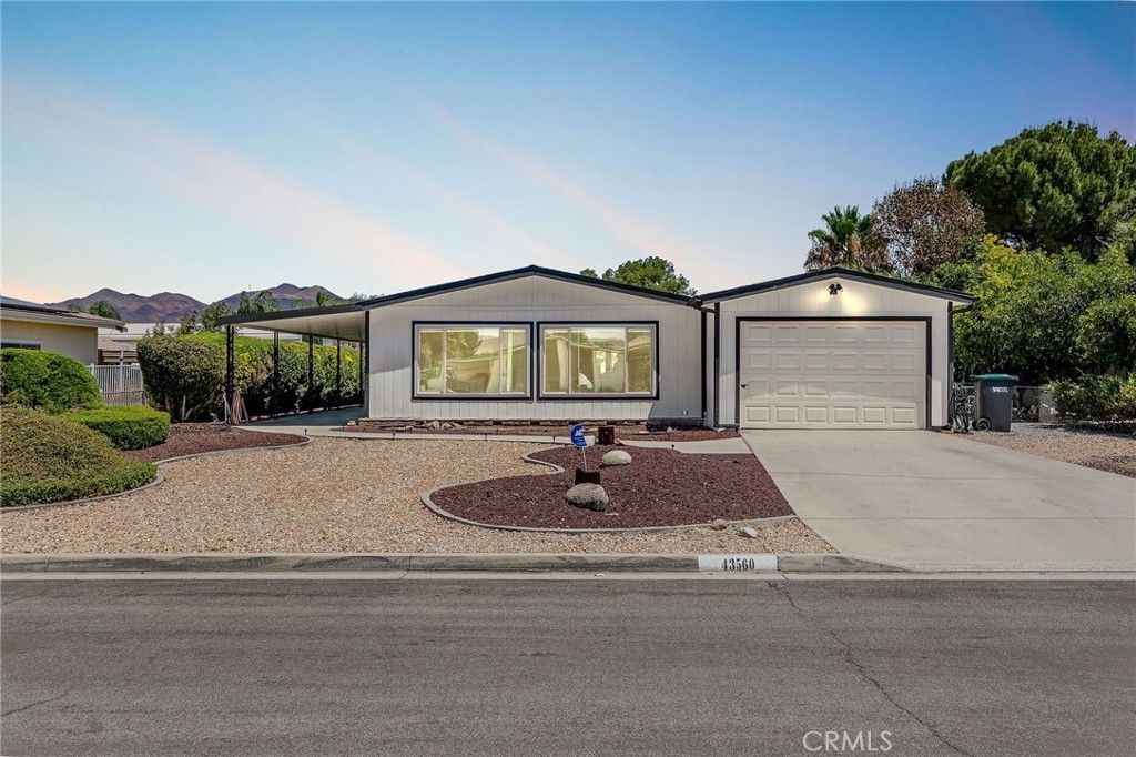 43560 Holder, Hemet