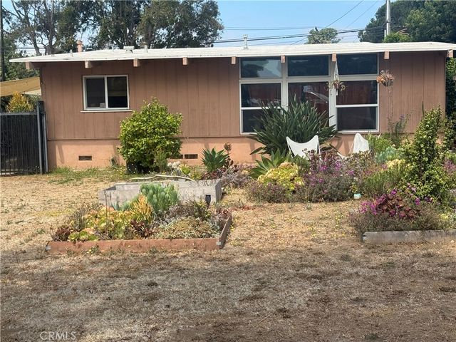 8519 Barnsley, Los Angeles