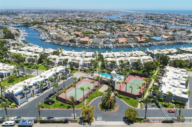16102 Fame, Huntington Beach