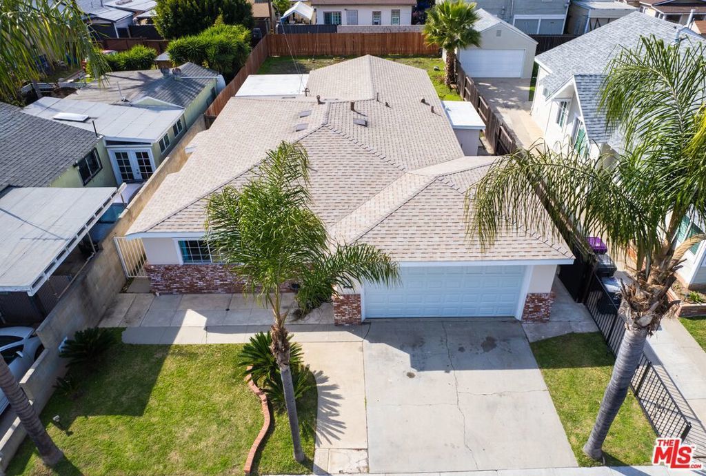 2321 Myrtle Avenue, Long Beach