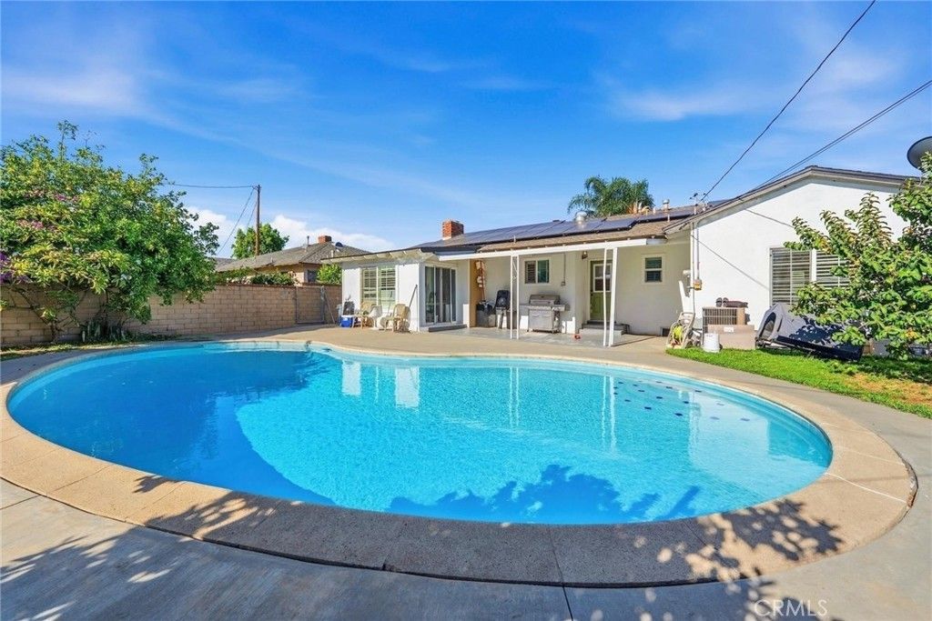 1111 N Calera, Covina