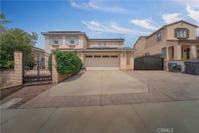 38332 Hillcrest Drive, Palmdale