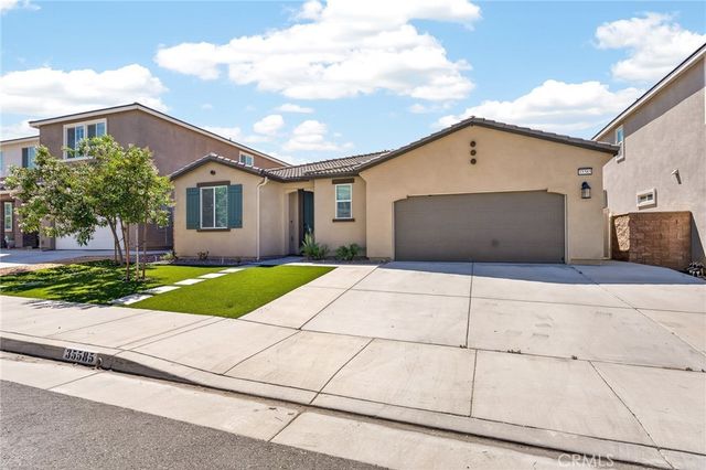 35585 Roxy, Beaumont