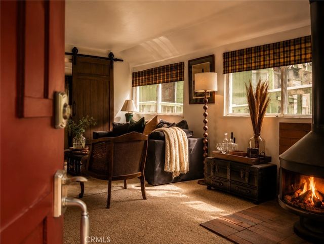 2412 Ridge, Arrowbear