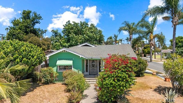 405 W Mcfadden, Santa Ana