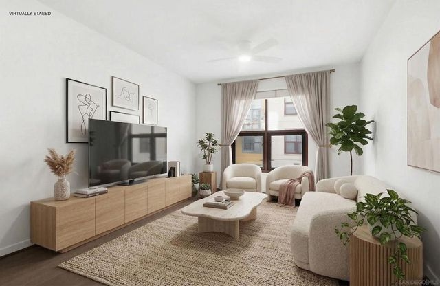 1150 J Street # 210, San Diego