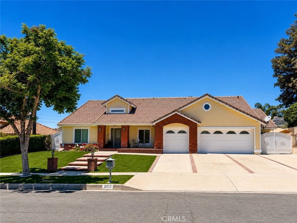2017 Windemere Way, Upland