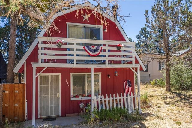 133 Holmes Lane, Sugarloaf