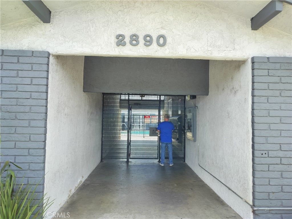 2890 E Artesia # 22, Long Beach