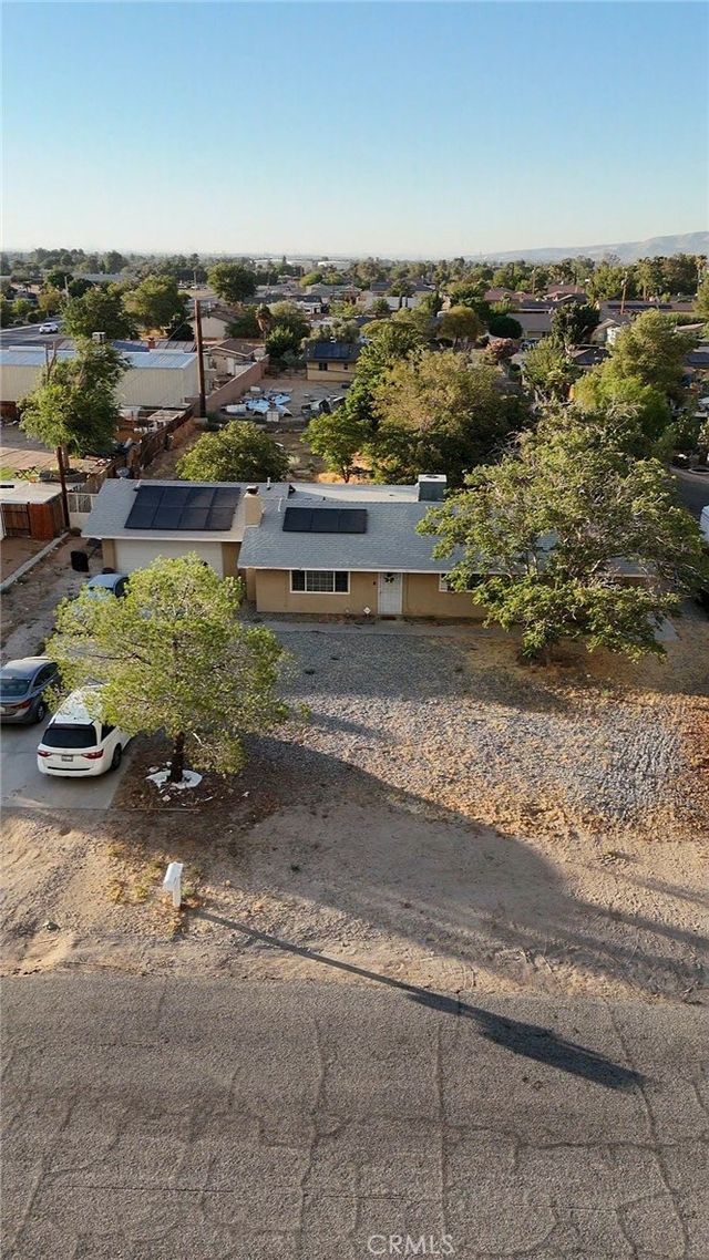 14530 Manzano, Victorville
