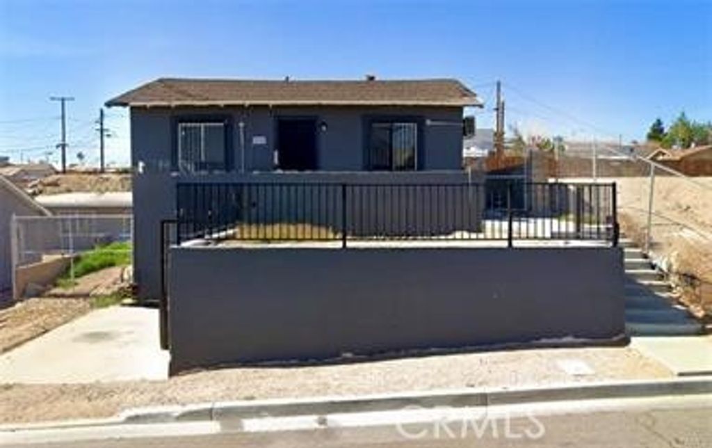 512 E Fredricks, Barstow