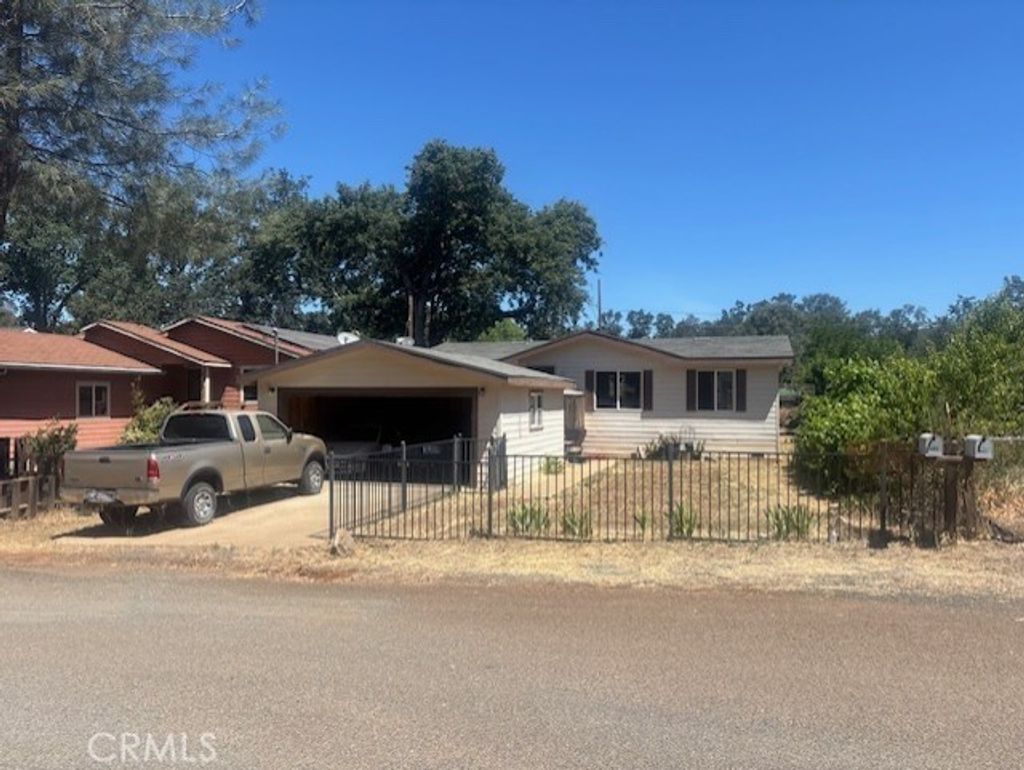 16192 27th, Clearlake