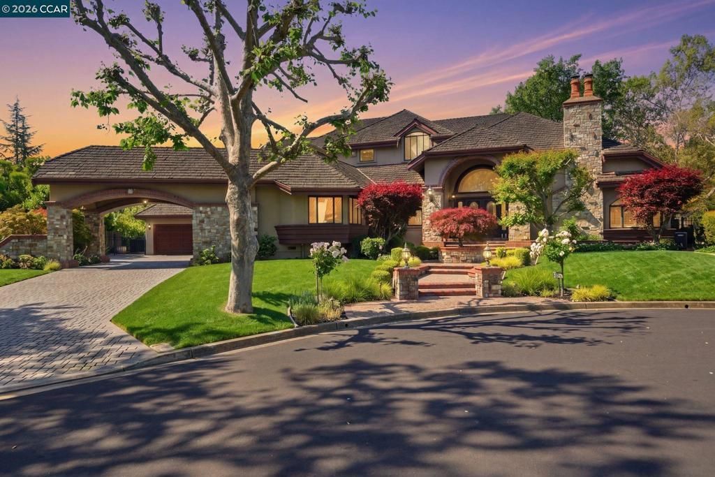 51 Red Cypress Ct, Danville