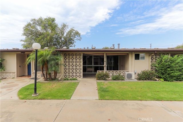 13340 El Dorado Dr M8190j, Seal Beach