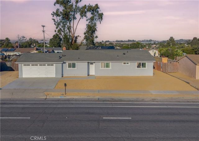 4564 S Bradley, Santa Maria
