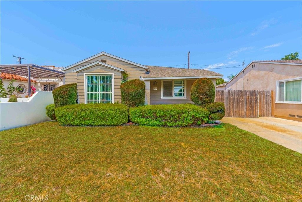 219 E Bort Street, Long Beach