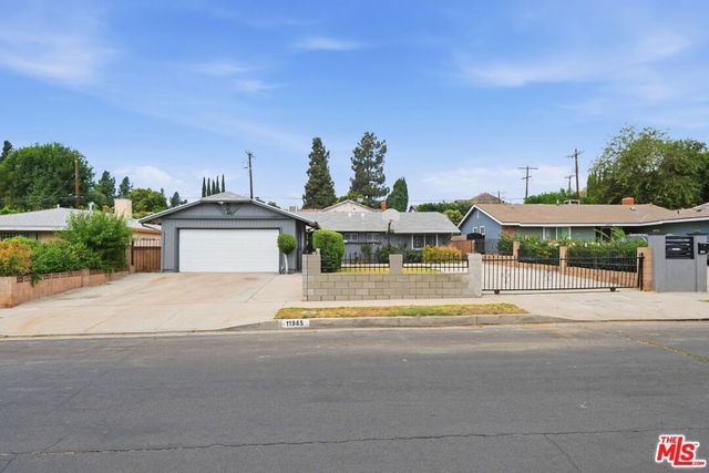 11965 Pierce Street, Sylmar