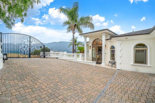 450 Palmerstone Drive, La Canada Flintridge