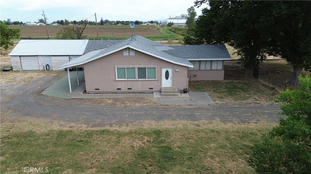 4987 Midway, Richvale