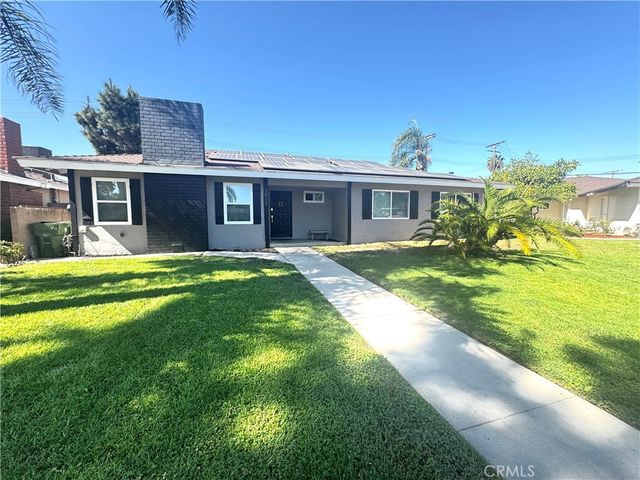 16713 Sunburst Street, North Hills