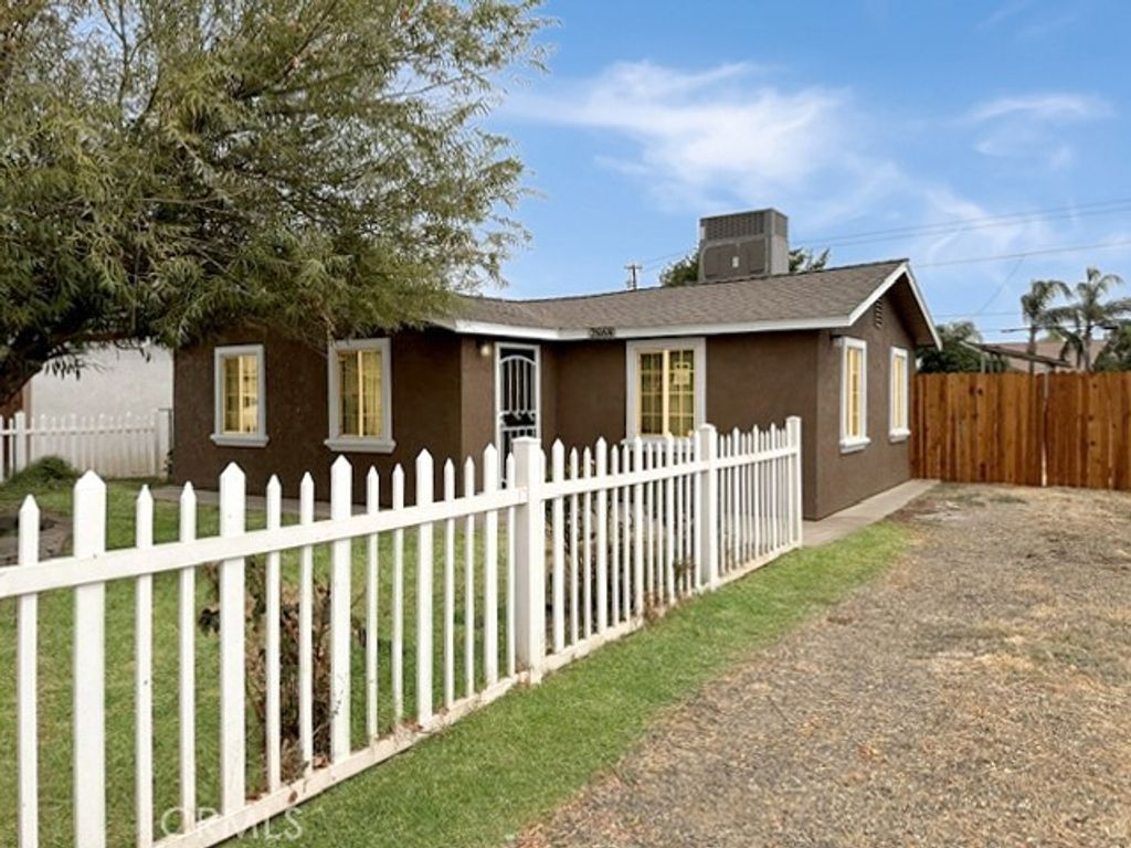 2868 Beachwood, Merced