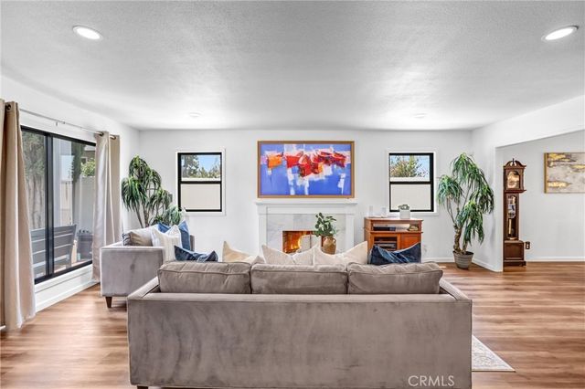 203 Tanforan, Diamond Bar