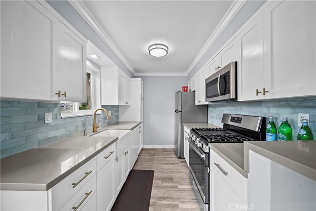 11138 Aqua Vista Street # 52, Studio City